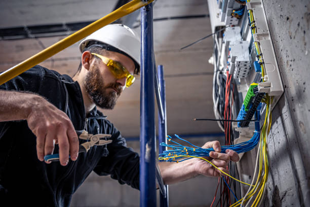 Best Ceiling Fan Installation Electrician  in Charlotte, TX